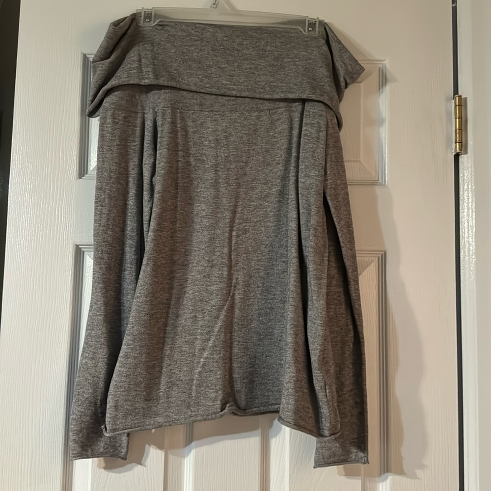 Gray Off the shoulder top